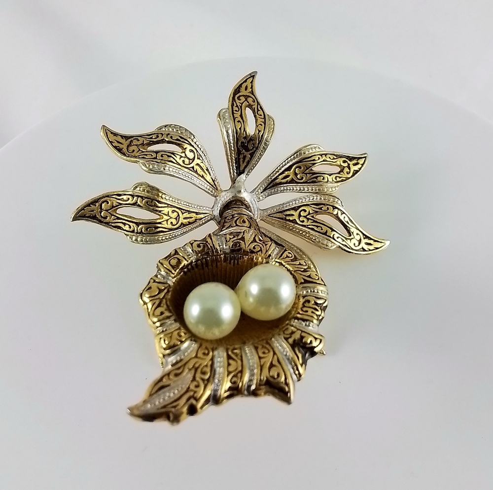 Vintage Toledo Damascene Orchid Flower Brooch Spain